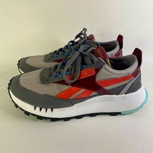 Women’s Reebok Classic Leather Legacy Shoes sz 7.5